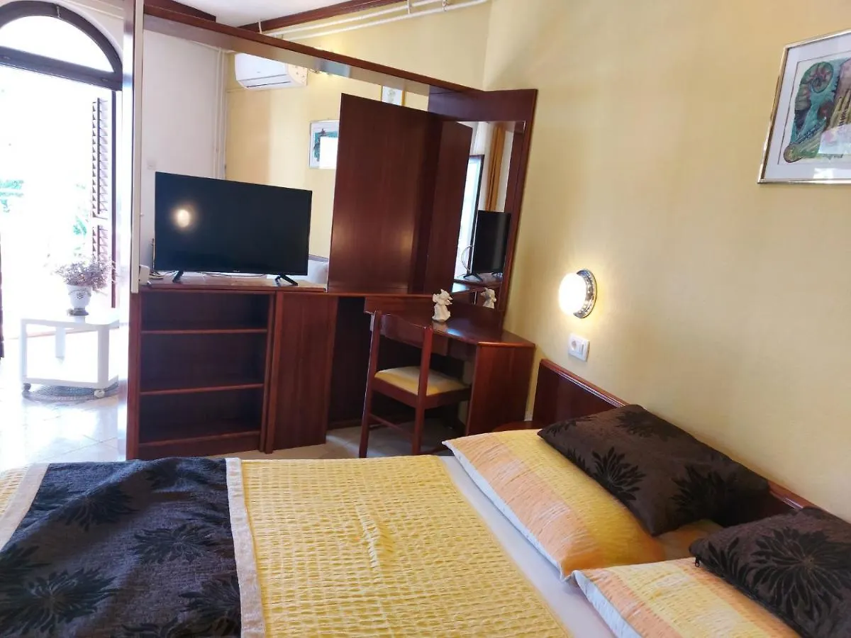 P&Z Apartments 拉布