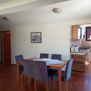 Apartman Adriana, Rab Town